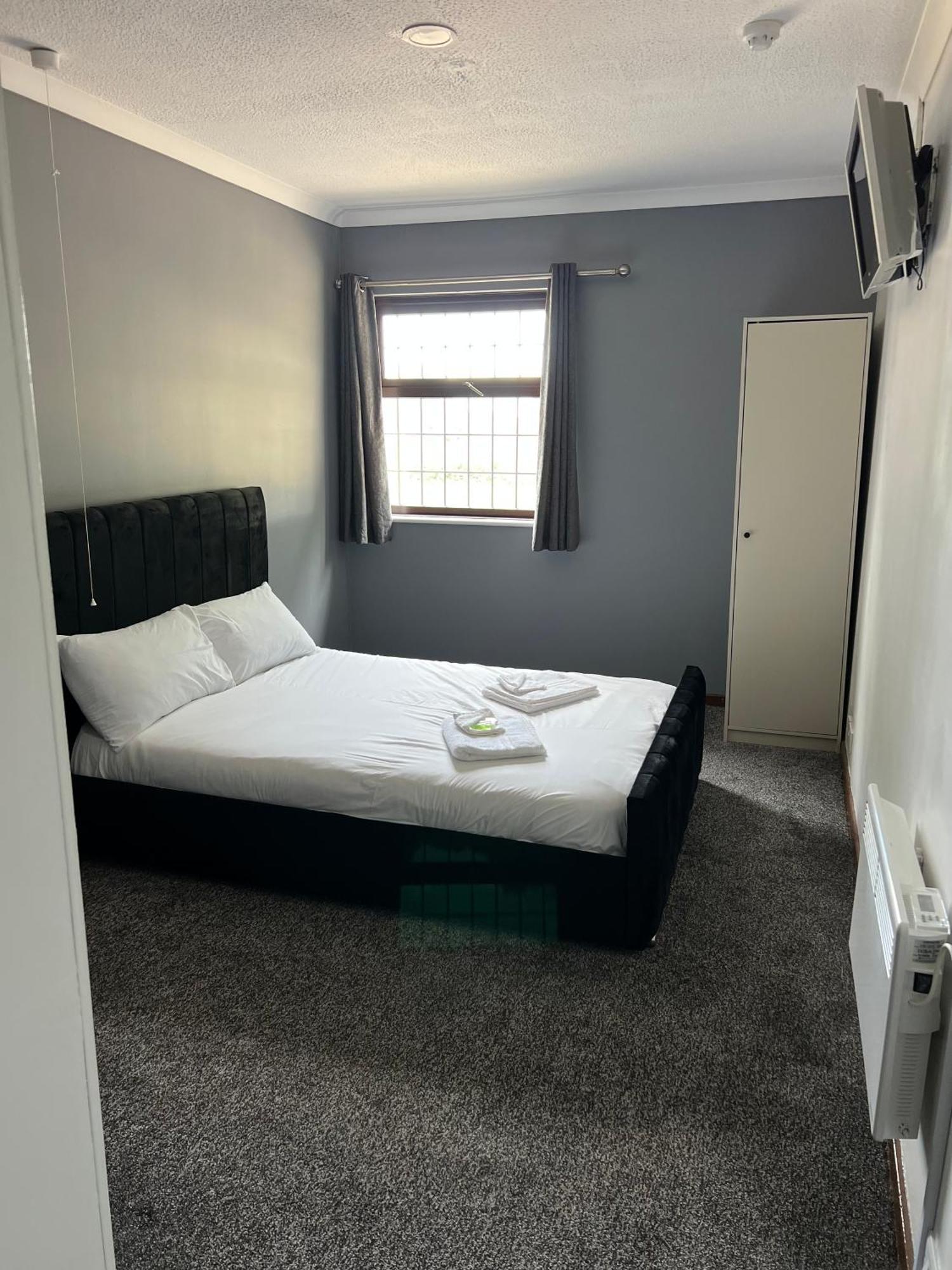 Oyo Stay Inn Express, Cambridge Papworth Everard Εξωτερικό φωτογραφία