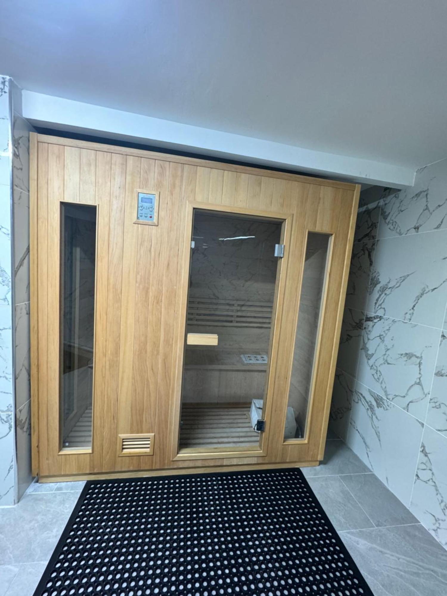 Oyo Stay Inn Express, Cambridge Papworth Everard Εξωτερικό φωτογραφία