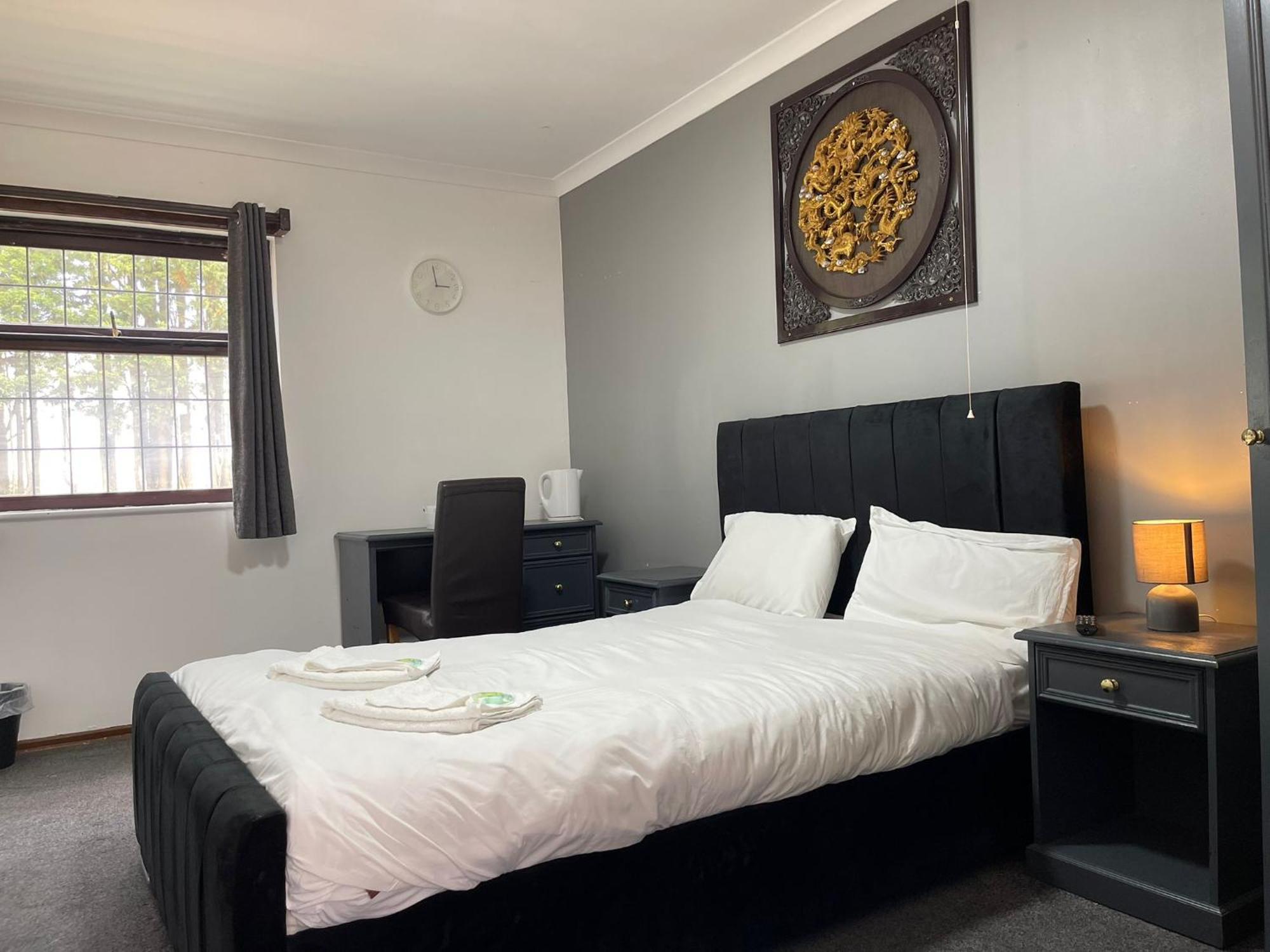 Oyo Stay Inn Express, Cambridge Papworth Everard Εξωτερικό φωτογραφία